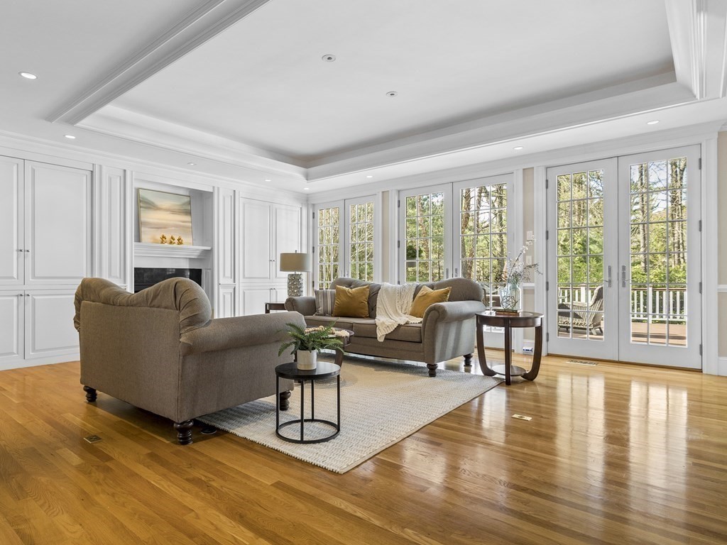 427 South Street Needham, MA 02492 - Photo 15 of 42