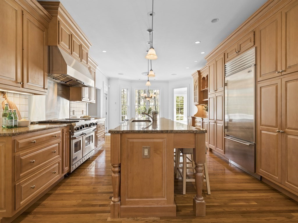 427 South Street Needham, MA 02492 - Photo 19 of 42