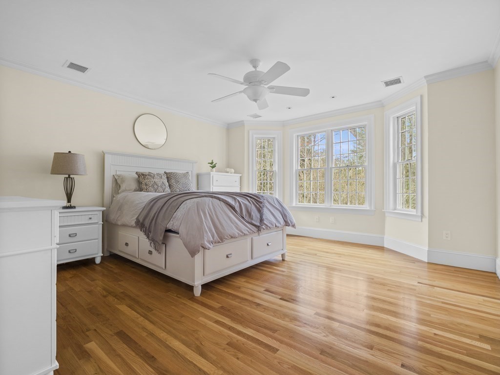 427 South Street Needham, MA 02492 - Photo 31 of 42