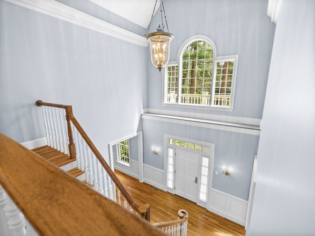 427 South Street Needham, MA 02492 - Photo 8 of 42