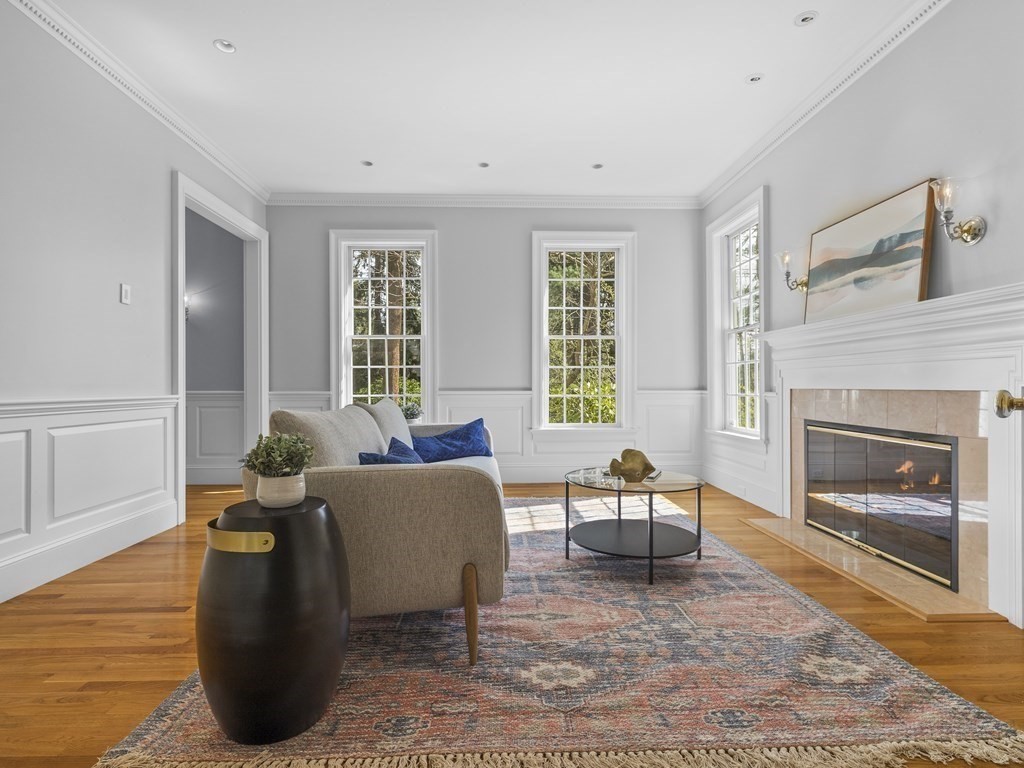 427 South Street Needham, MA 02492 - Photo 9 of 42