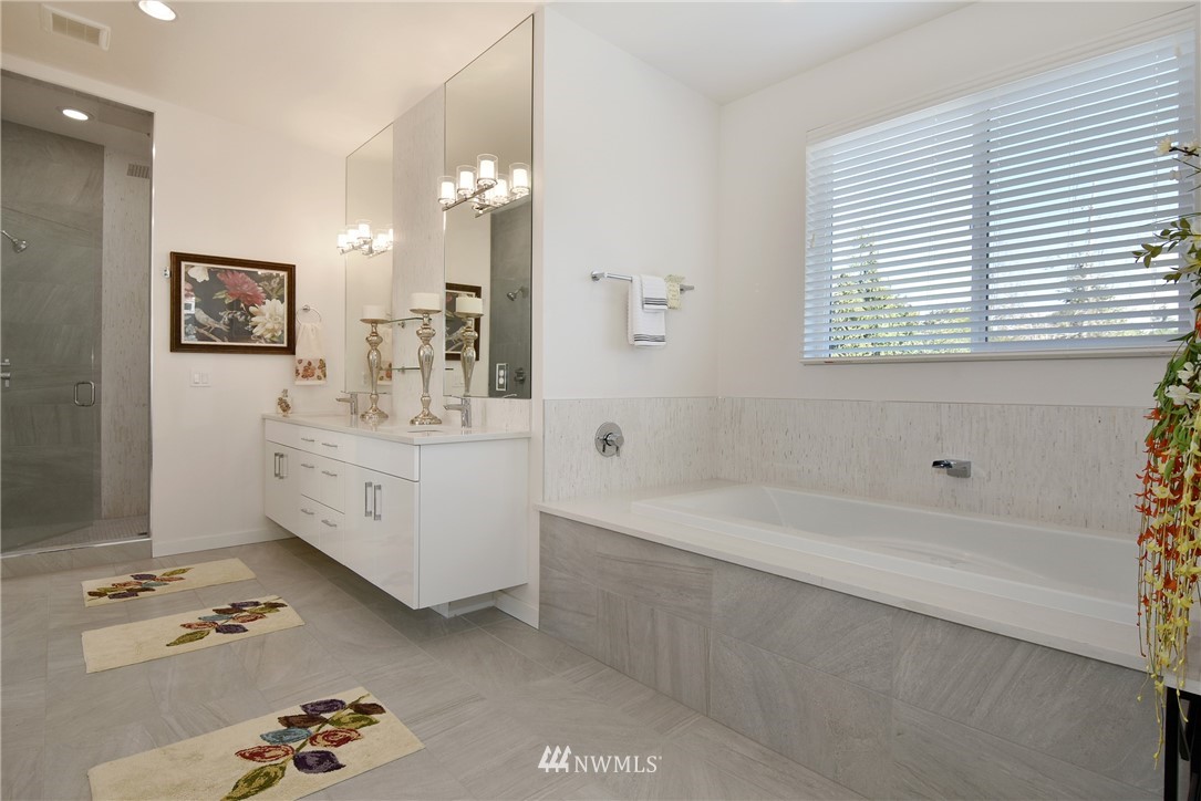 606 Hubbard Road Lynnwood, WA 98036 - Photo 19 of 25