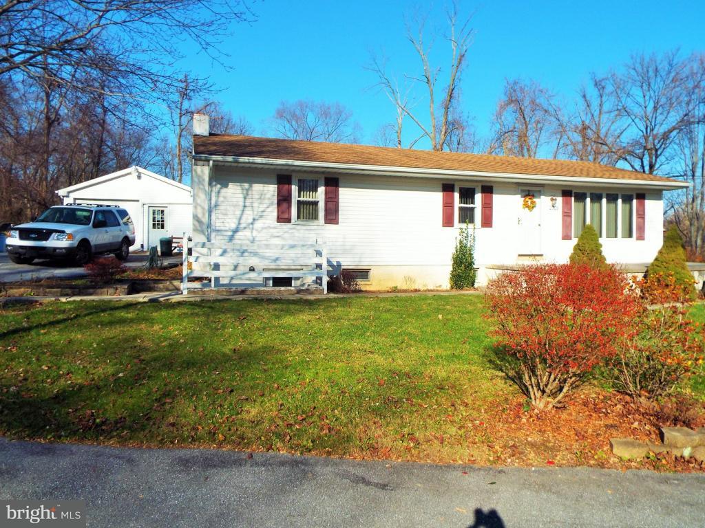 2309 South Forge Road Palmyra, PA 17078 - Photo 2 of 21 Gallery Image 2
