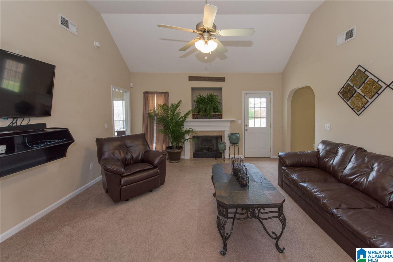 125 Ashby Street Calera, AL 35040 - Photo 7 of 29