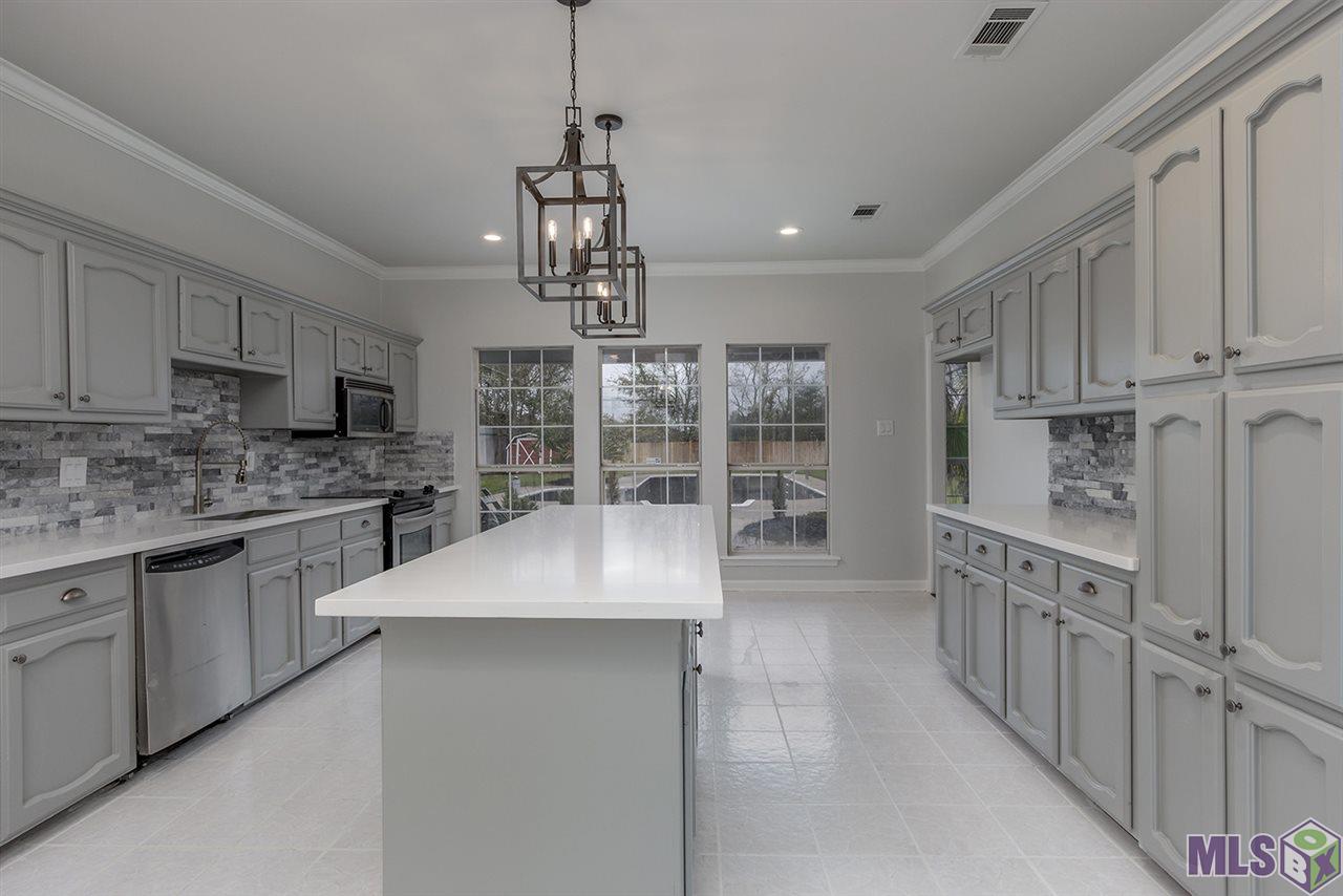 40101 Parker Road Prairieville, LA 70769 - Photo 1 of 17 Gallery Image 1