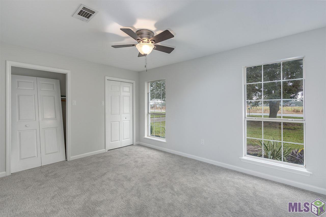 40101 Parker Road Prairieville, LA 70769 - Photo 4 of 17 Gallery Image 4
