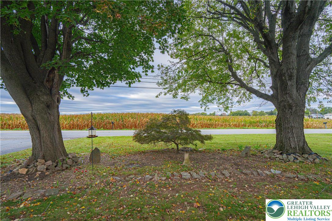 7562 Quarry Road Macungie, PA 18062 - Photo 7 of 35 a view of a yard with an outdoor space