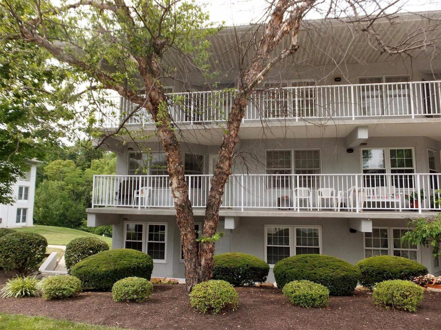 7650 Cheviot Road, Unit 301 Cincinnati, OH 45247 - Photo 1 of 1