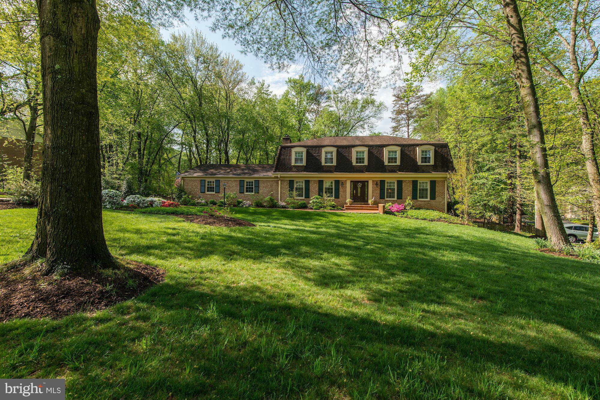 10205 Lawyers Road Vienna, VA 22181 - Photo 1 of 29 Exterior (Front)