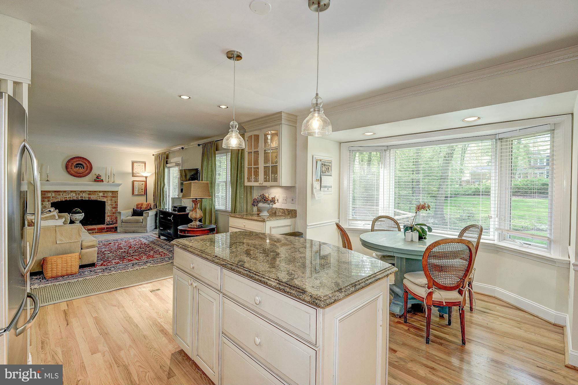 10205 Lawyers Road Vienna, VA 22181 - Photo 15 of 29 Kitchen