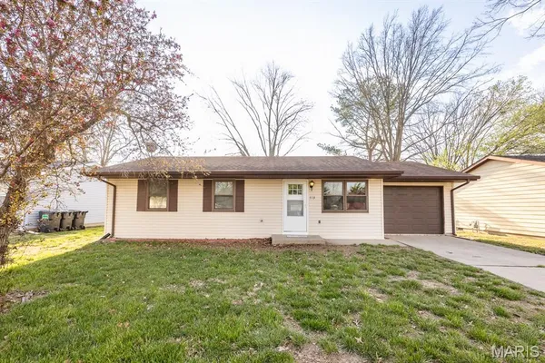 $200,000 | 713 Beebe Drive, Mascoutah, IL 62258