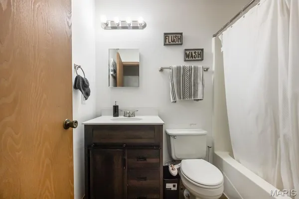 $200,000 | 713 Beebe Drive, Mascoutah, IL 62258