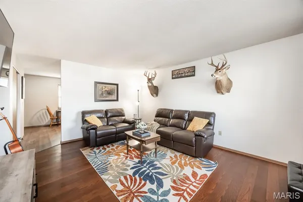$200,000 | 713 Beebe Drive, Mascoutah, IL 62258