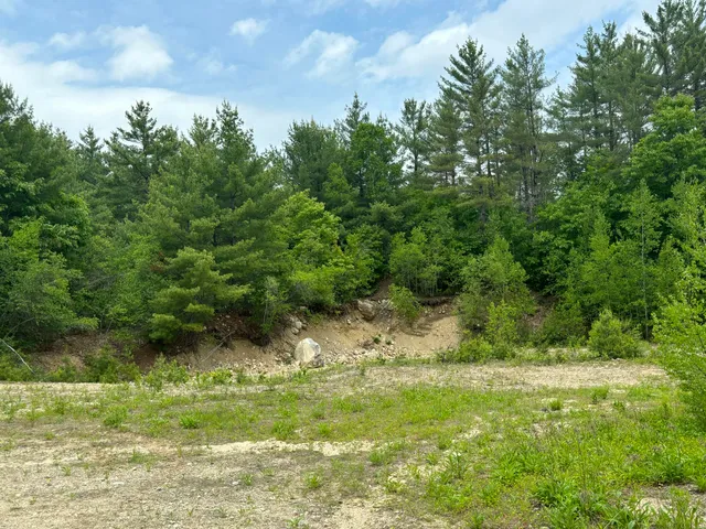 $300,000 | M-r22-l14 Greenwoods Road, Sumner, ME 04292