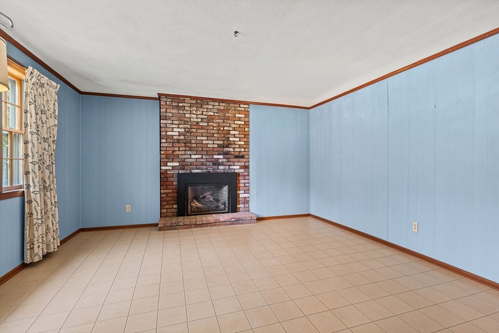 8 Dana Road Bedford, MA 01730 - Photo 28 of 41 Gallery Image 28