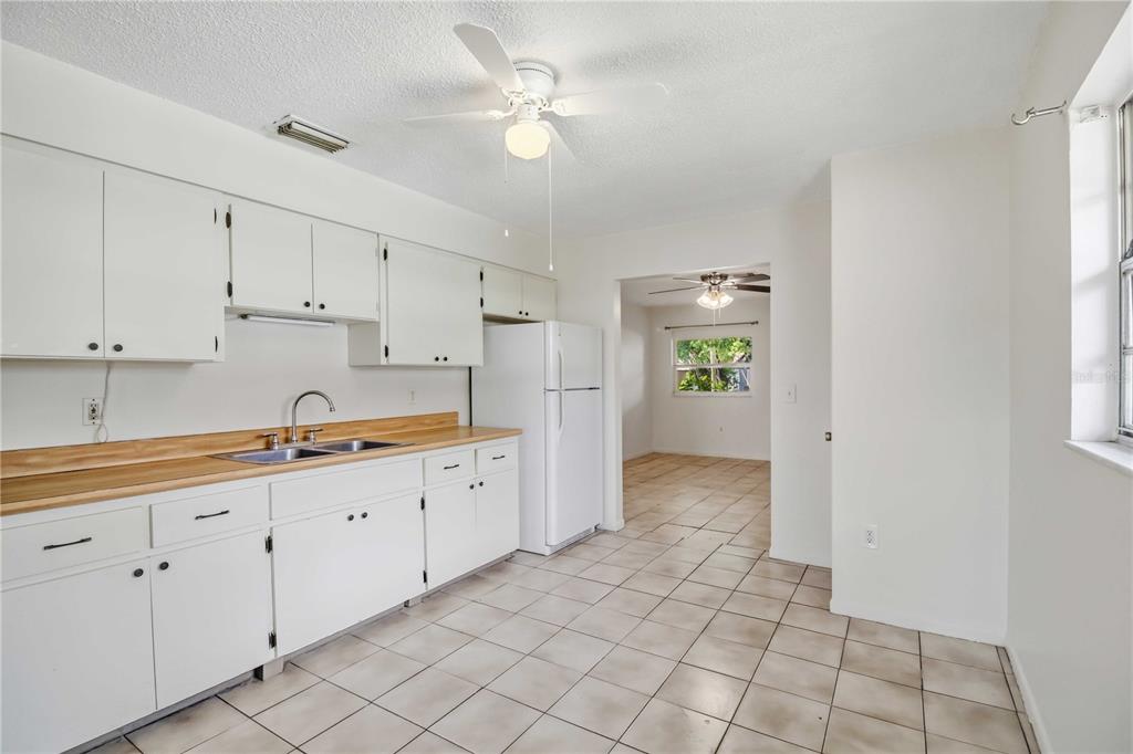 6909 Brentford Road Sarasota, FL 34241 - Photo 18 of 29