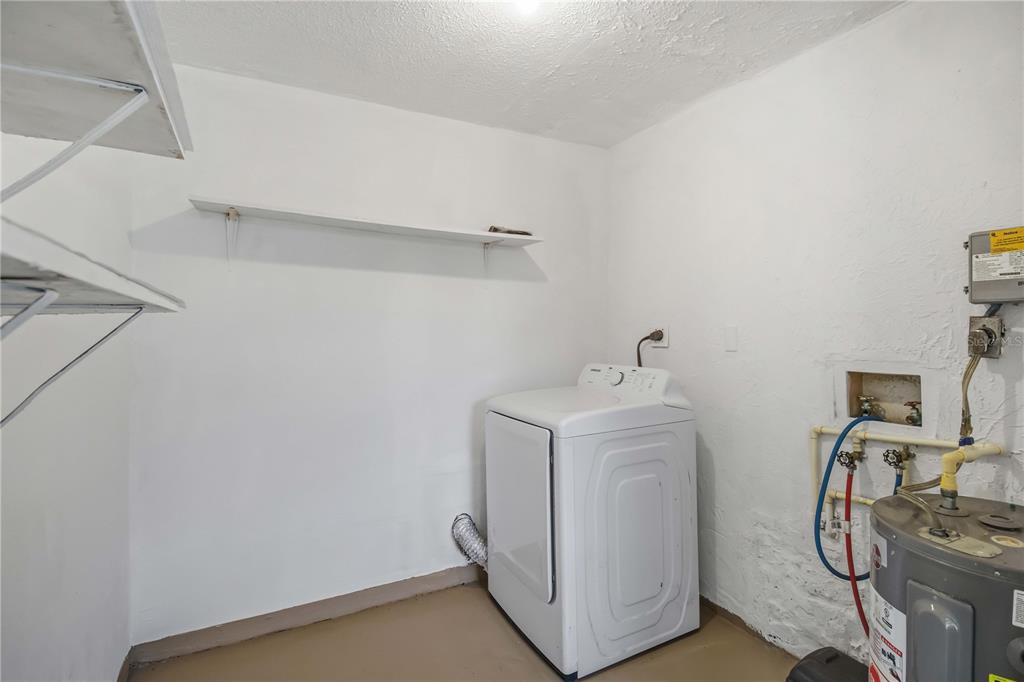 6909 Brentford Road Sarasota, FL 34241 - Photo 25 of 29