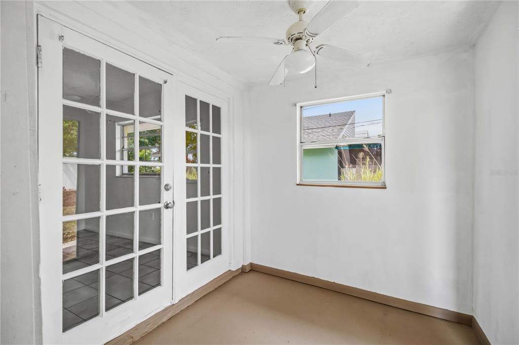 6909 Brentford Road Sarasota, FL 34241 - Photo 26 of 29