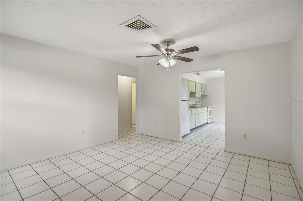 6909 Brentford Road Sarasota, FL 34241 - Photo 10 of 29