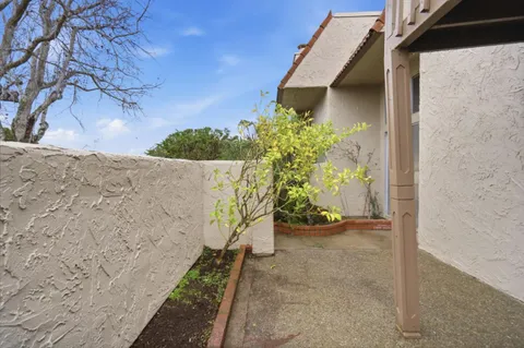 $1,950,000 | 25 Rinconada Circle, Belmont, CA 94002