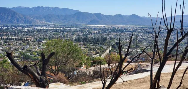 $550,000 | 22 Santa Cruz Way, Camarillo, CA 93010