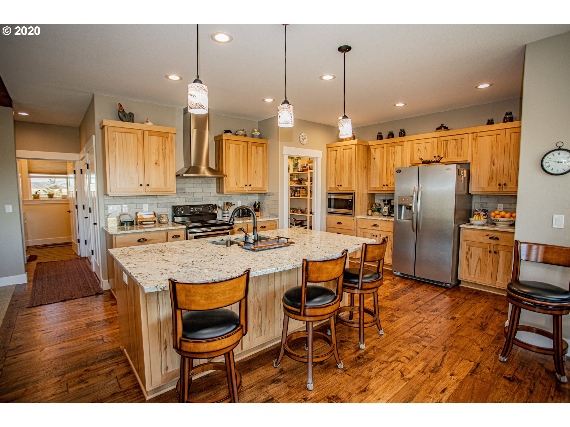 219 Fairgrounds Road West Goldendale, WA 98620 - Photo 11 of 32 Gallery Image 11