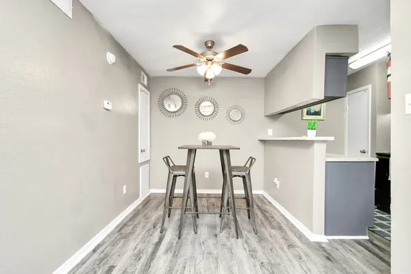 $966 | 12211 Fondren Road, Unit 310, Houston, TX 77035