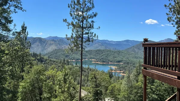 $975,000 | 1800 Red Ciiff, Lakehead, CA 96051
