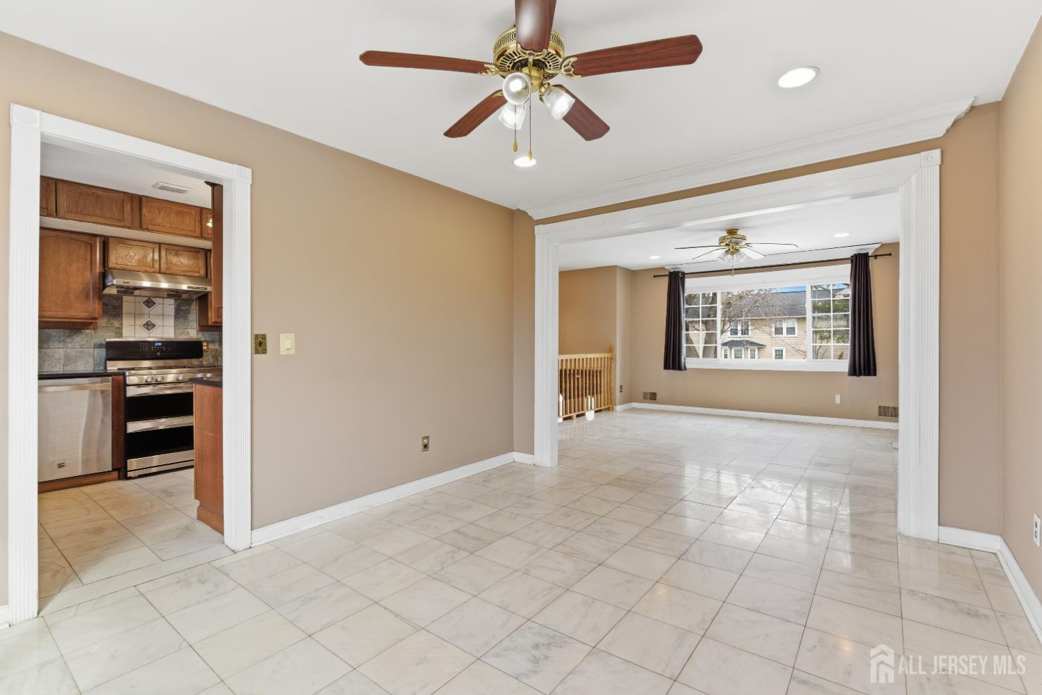 6 Cherry Street Edison, NJ 08817 - Photo 11 of 30 a view of an empty room and window