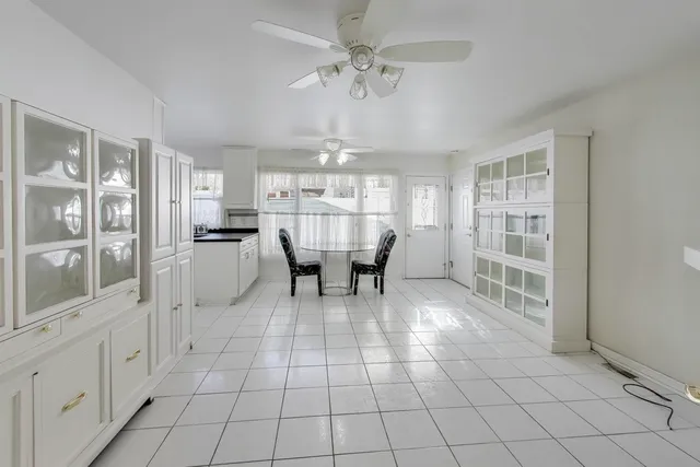 $350,000 | 121 South Lancaster Drive, Bolingbrook, IL 60440