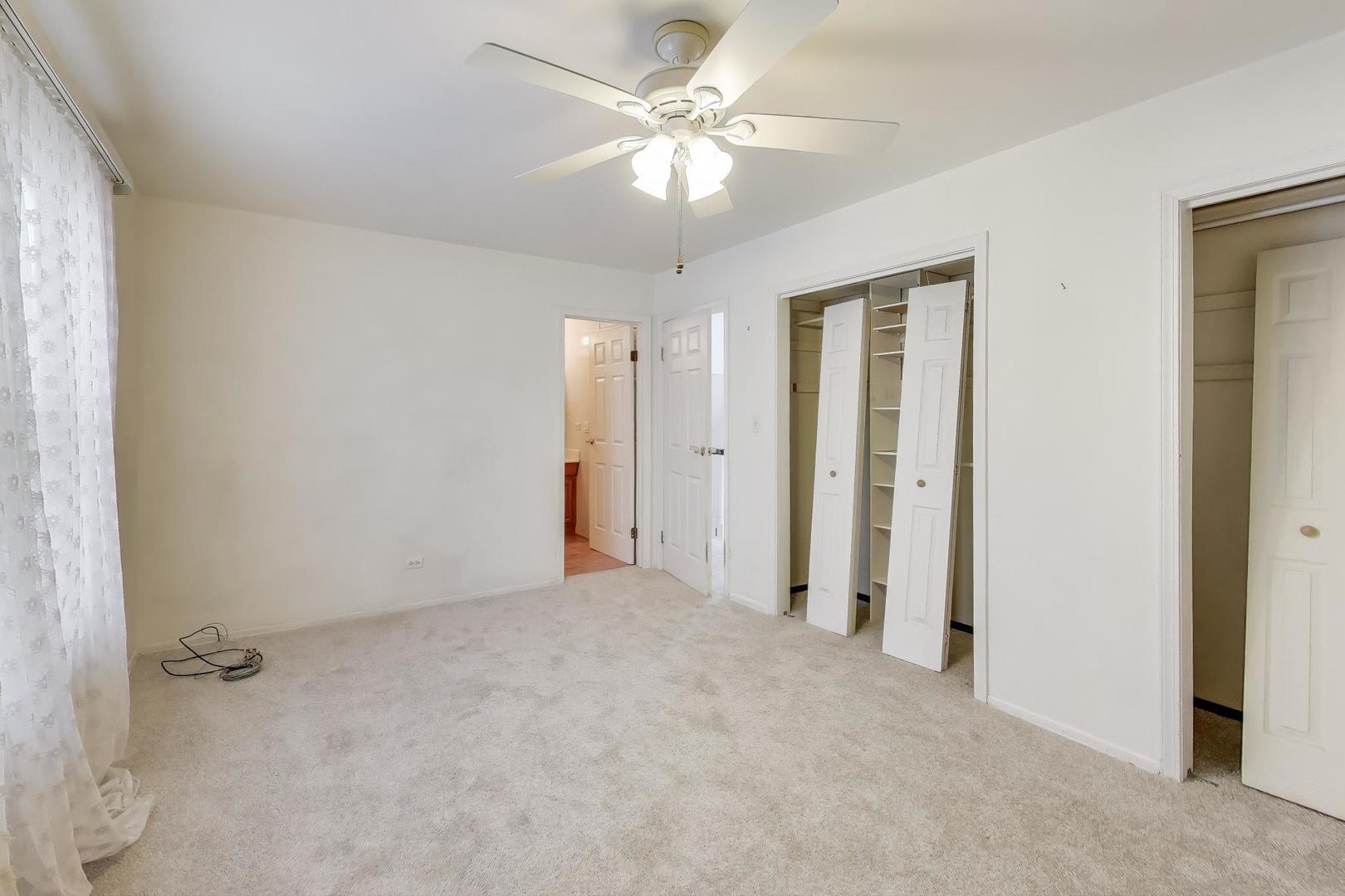 121 South Lancaster Drive Bolingbrook, IL 60440 - Photo 16 of 35 wooden floor in an empty room