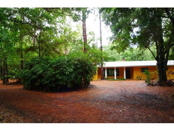 6490 Flamingo Road Melbourne Village, FL 32904 - Photo 1 of 12 Primary Photo