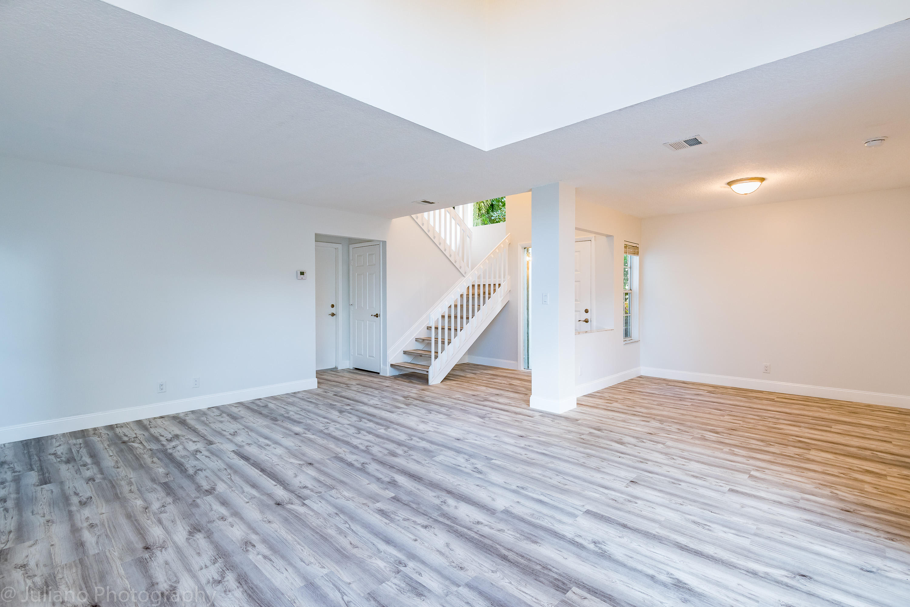 5080 Pointe Alexis Boca Raton, FL 33431 - Photo 9 of 31 Living Space