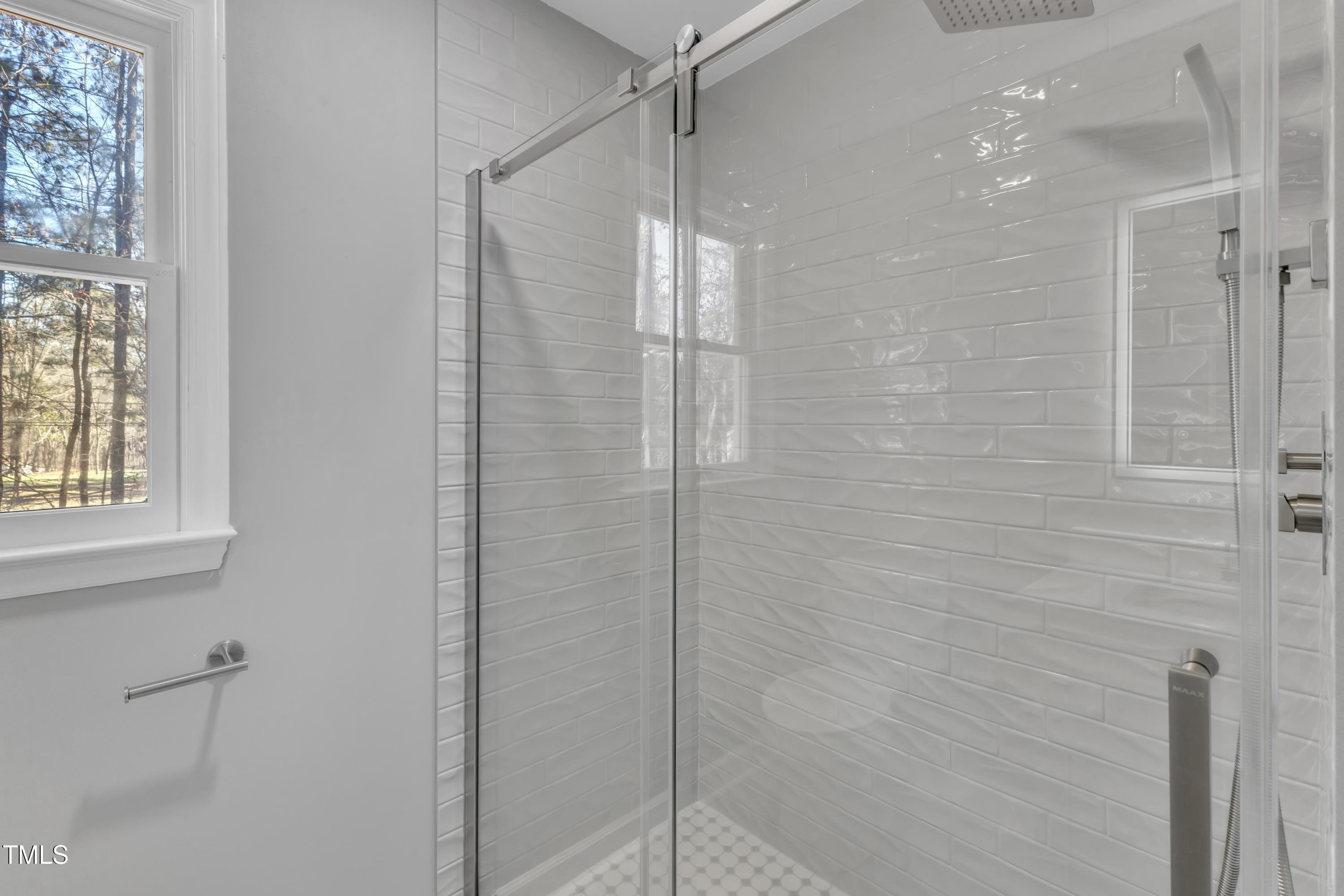 1006 Sedwick Road Durham, NC 27713 - Photo 25 of 34 1006 Sedwick Bath3