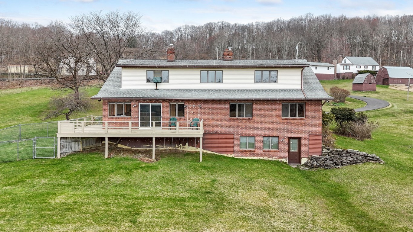 492 Bunn Hill Road Vestal, NY 13850 - Photo 4 of 50