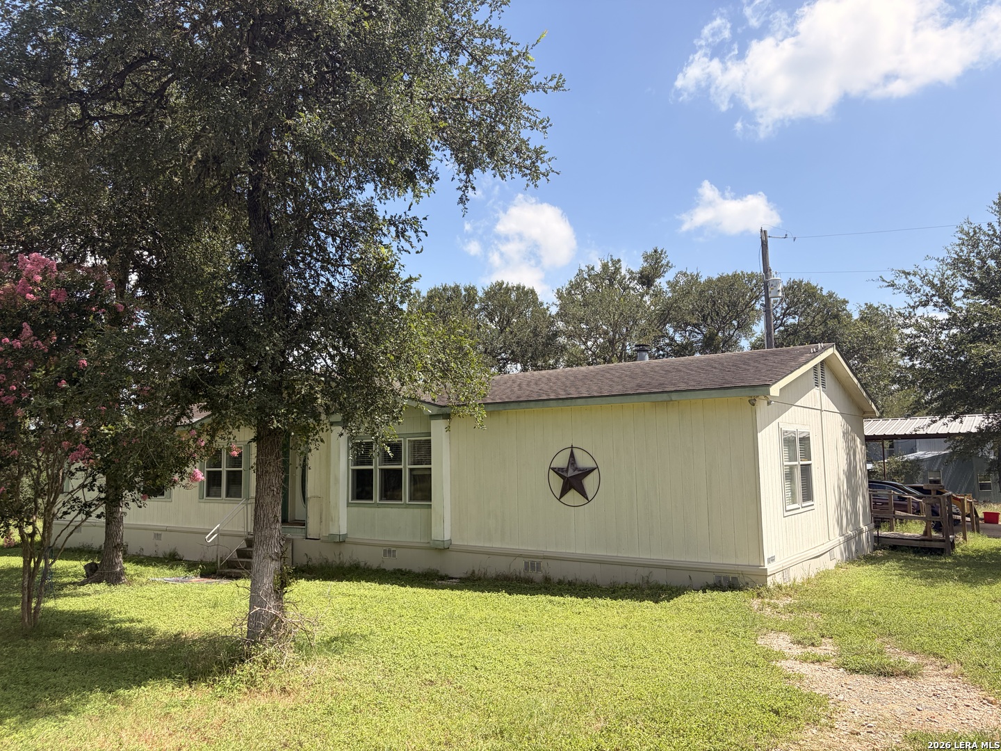 133 Mark Adams Road Del Valle, TX 78617 - Photo 6 of 36