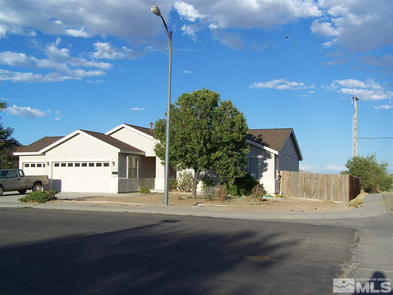 3230 Spring Circle Silver Springs, NV 89429 - Photo 2 of 25 Photo 2