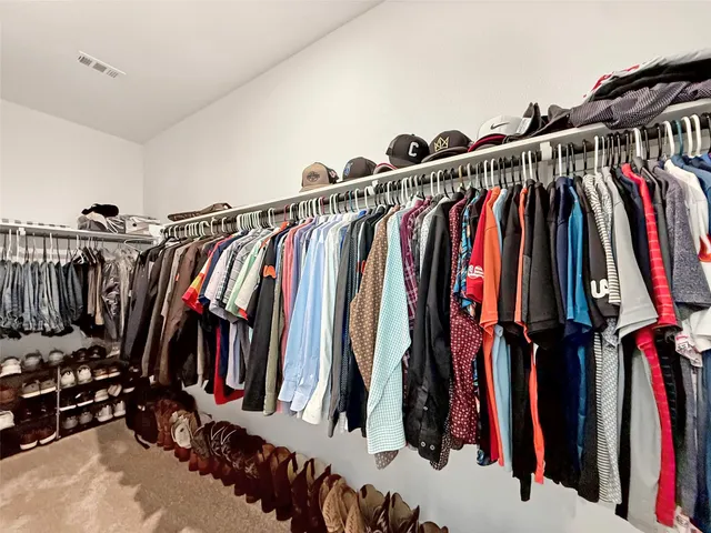 $2,135 | 17207 Thorwell Lane, Crosby, TX 77532