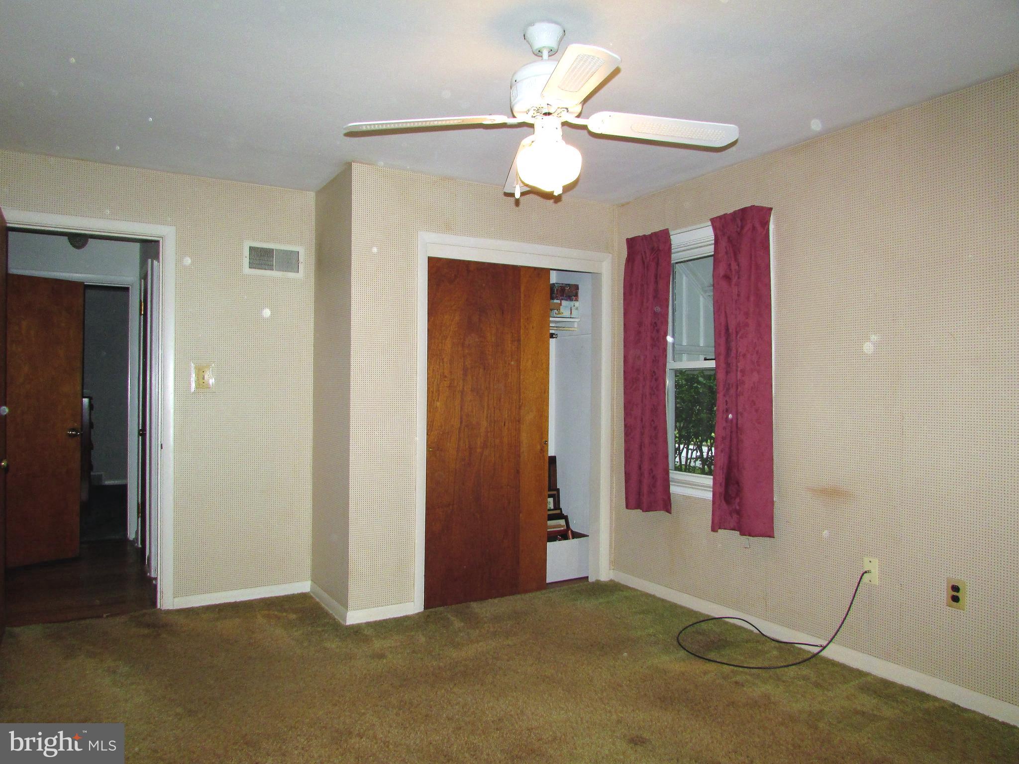 23 Valley Road Reading, PA 19610 - Photo 8 of 25 Main Level Bedroom