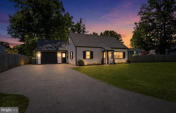 $549,990 | 340 West Broad Street, Hatfield, PA 19440