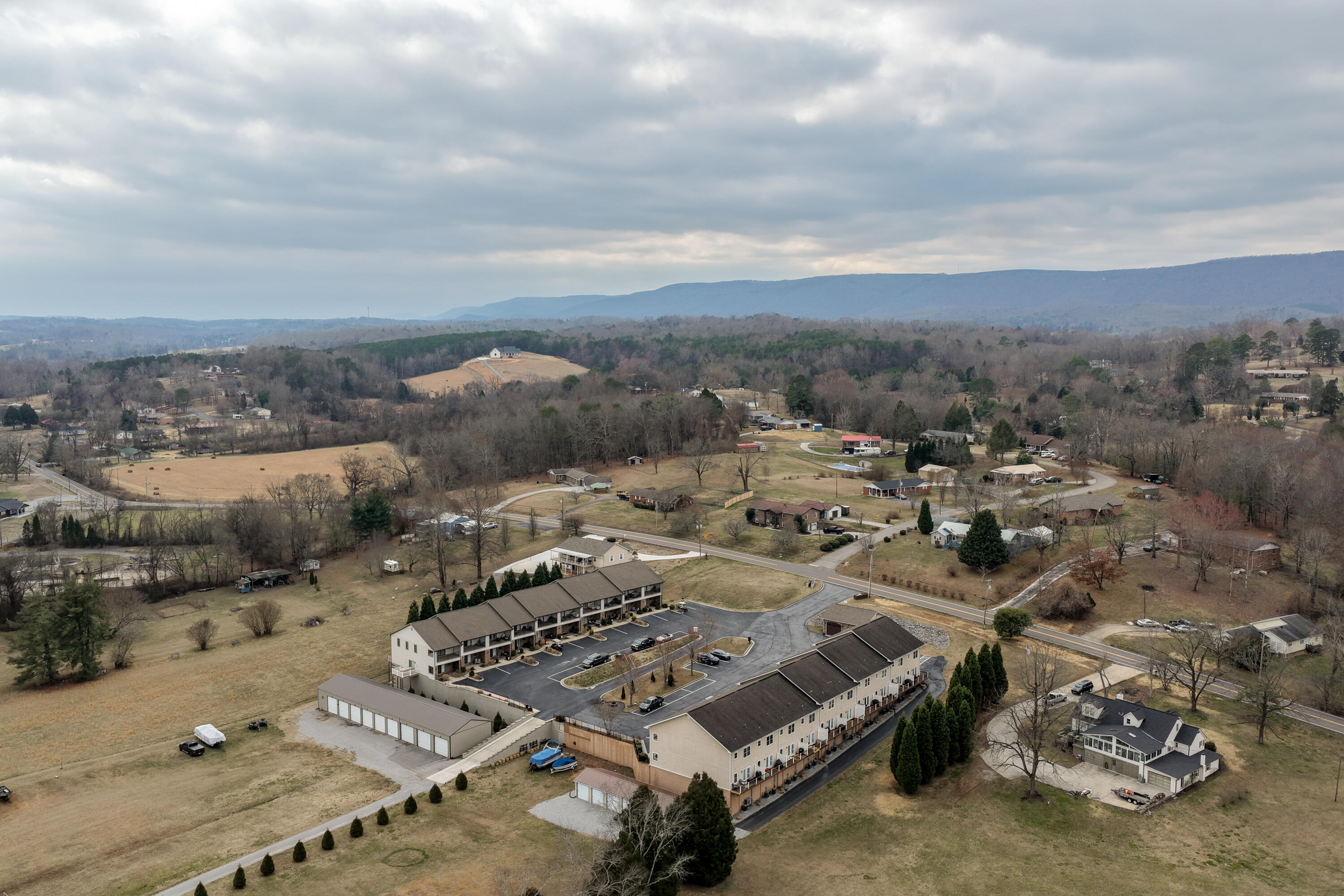 1235 New Lake Road, Unit 4 Spring City, TN 37381 - Photo 40 of 53 NewLake4-38