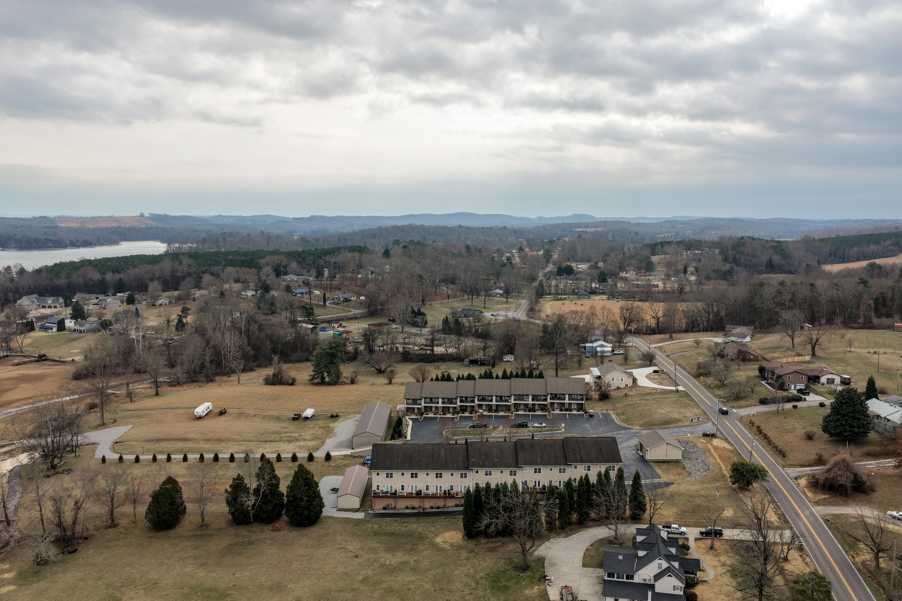 1235 New Lake Road, Unit 4 Spring City, TN 37381 - Photo 41 of 53 NewLake4-39