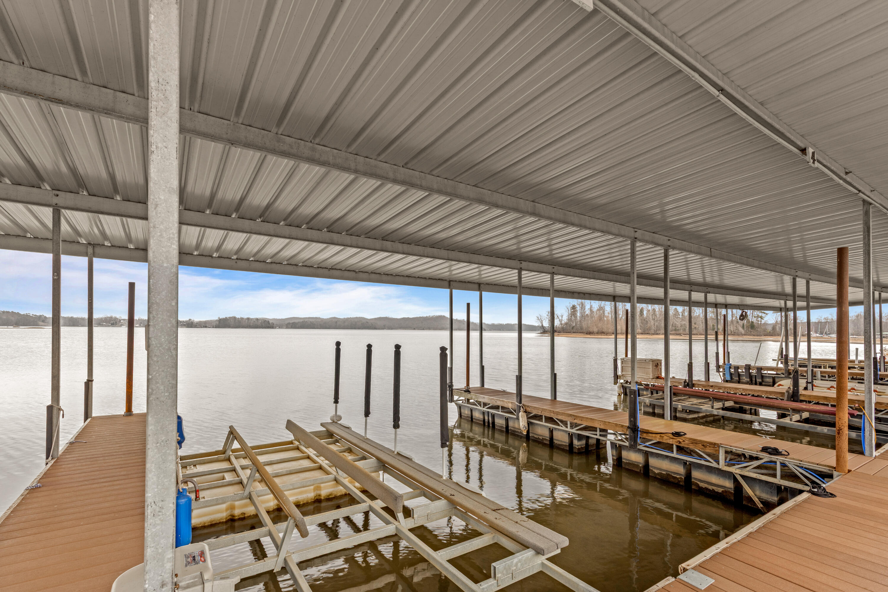 1235 New Lake Road, Unit 4 Spring City, TN 37381 - Photo 6 of 53 NewLake4-32