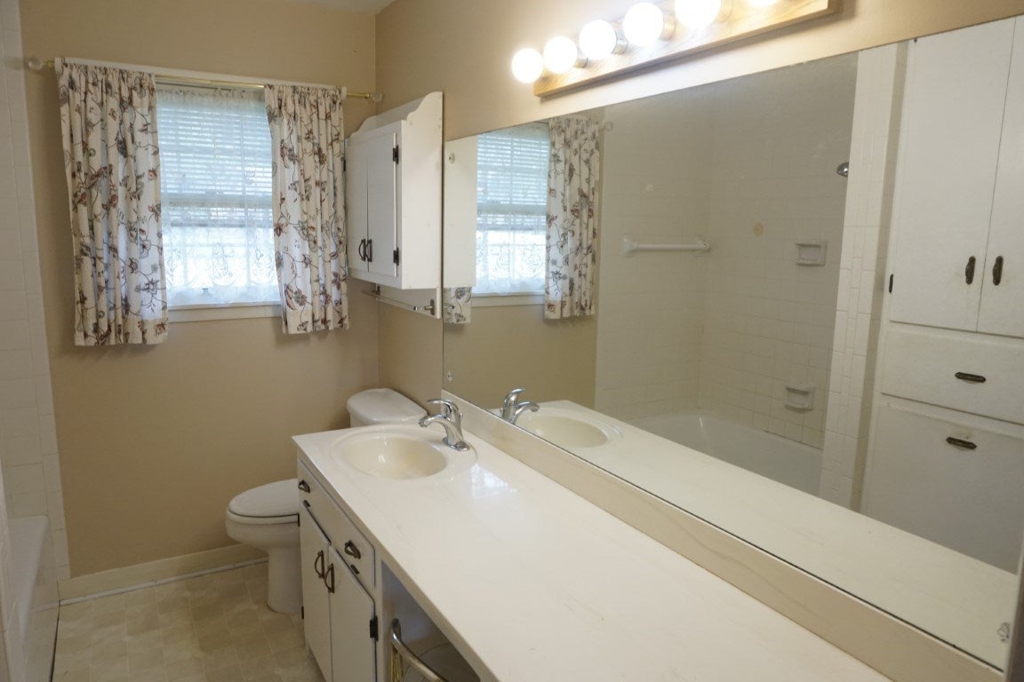 28 Highland Drive Perry, OK 73077 - Photo 11 of 17 Gallery Image 11