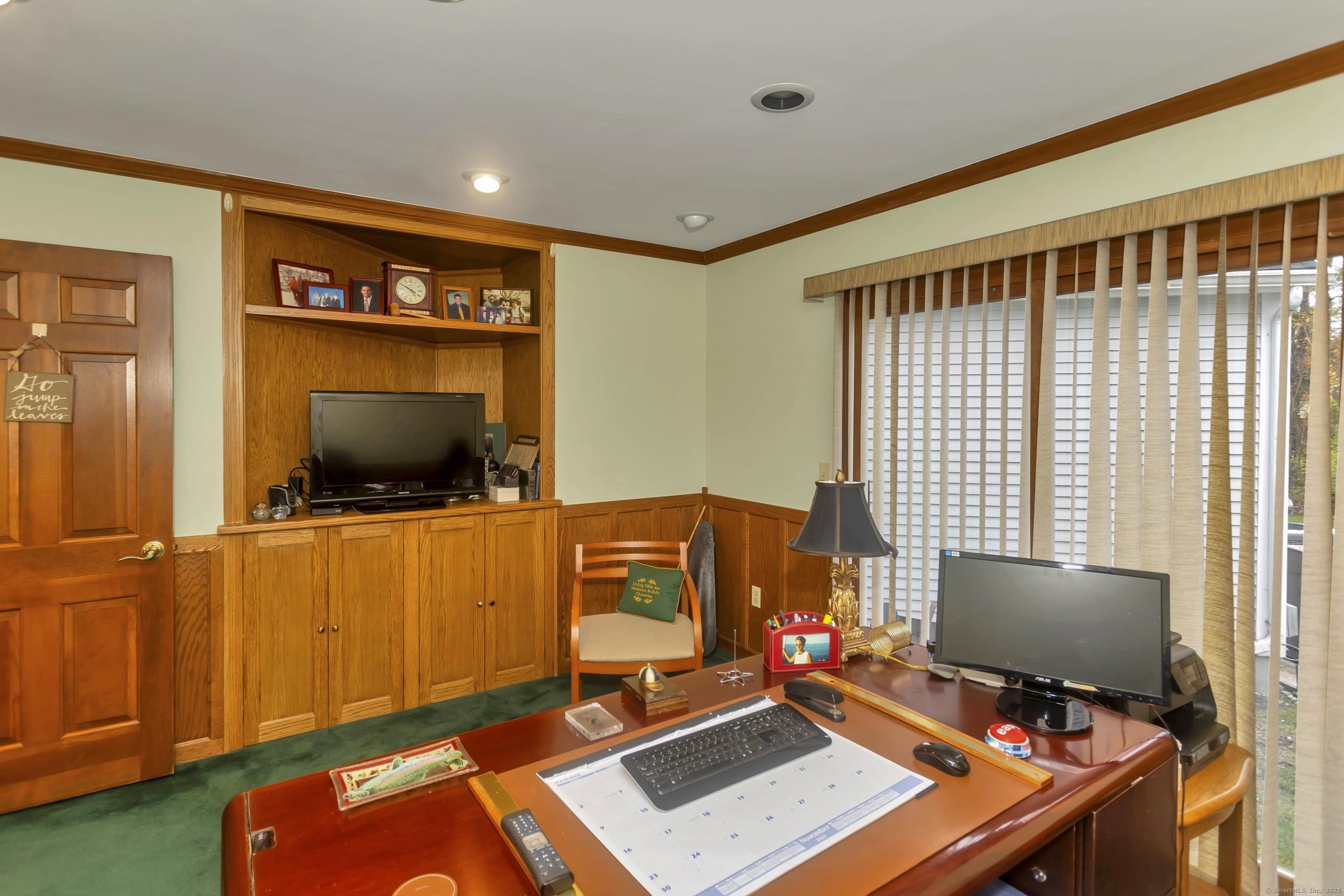 41 Huckleberry Hollow Suffield, CT 06078 - Photo 21 of 40 a workspace with furniture and window