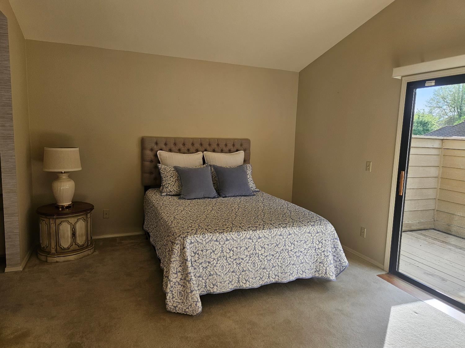 1067 Rio Cidade Way Sacramento, CA 95831 - Photo 15 of 21