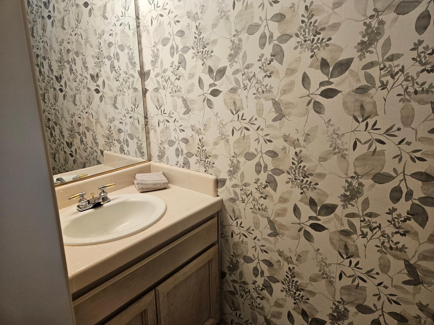 1067 Rio Cidade Way Sacramento, CA 95831 - Photo 10 of 21