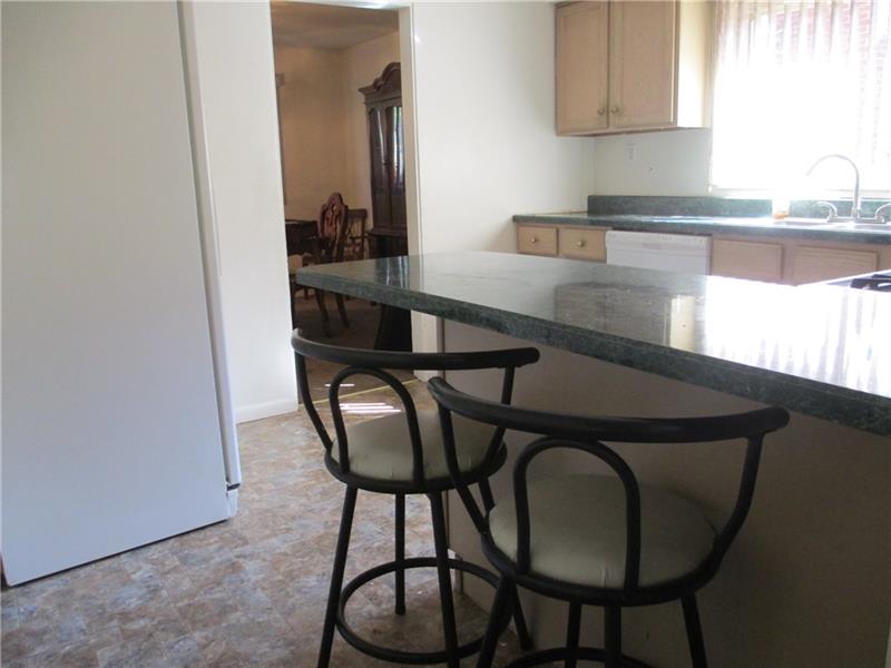 2400 Collins Road Pittsburgh, PA 15235 - Photo 11 of 20 Gallery Image 11