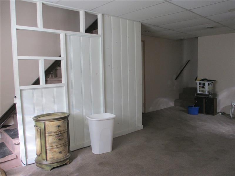 2400 Collins Road Pittsburgh, PA 15235 - Photo 19 of 20 Gallery Image 19