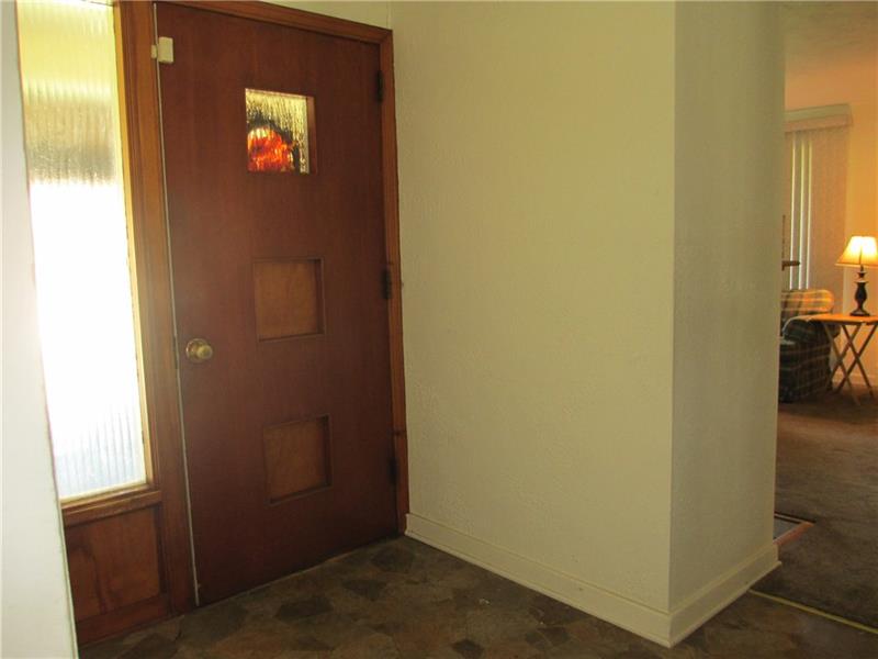 2400 Collins Road Pittsburgh, PA 15235 - Photo 5 of 20 Gallery Image 5